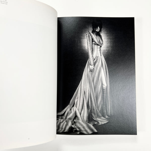 She Walks in Beauty | Olivier Theyskens