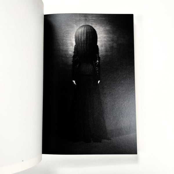 She Walks in Beauty | Olivier Theyskens