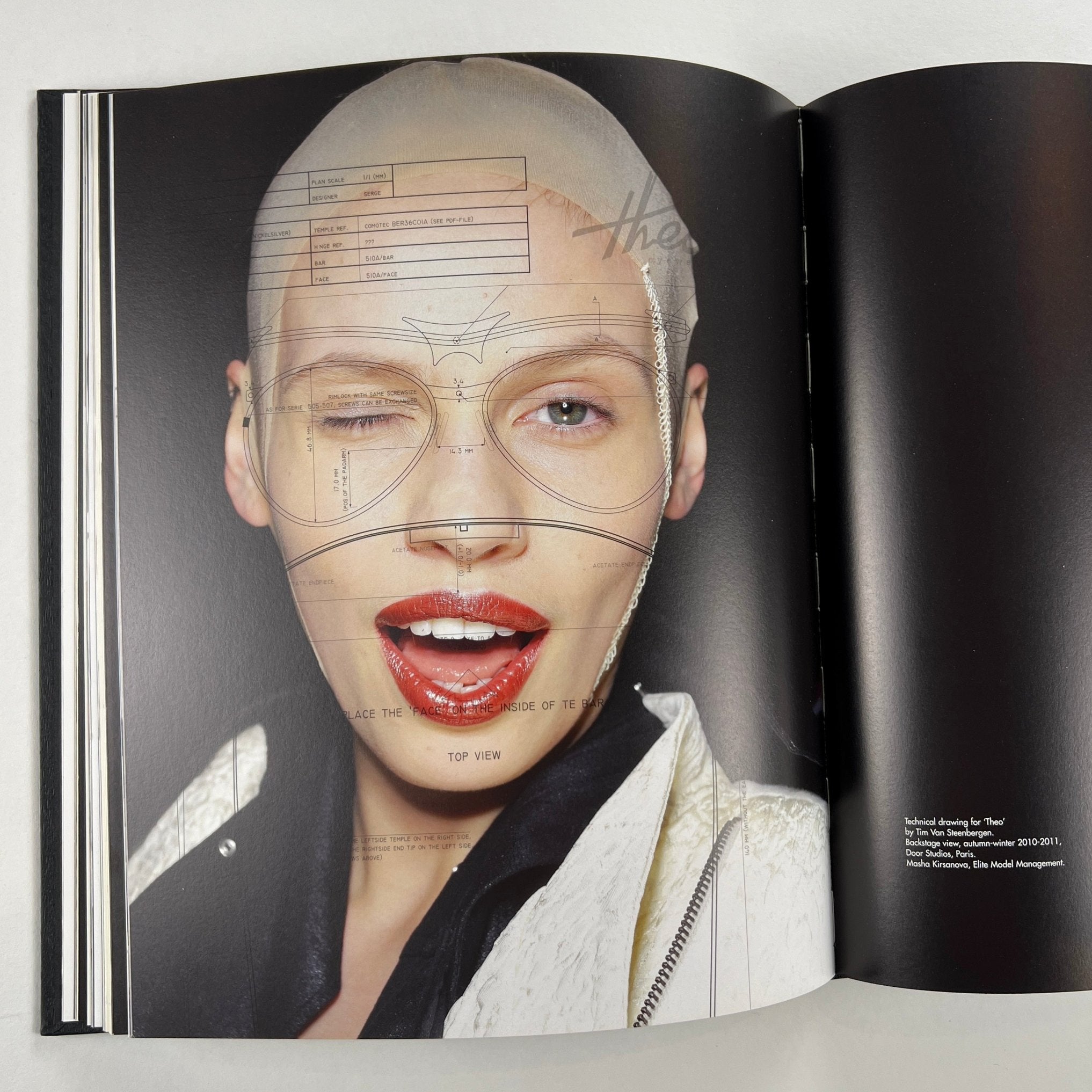 超希少❗️図録【6+ Antwerp Fashion】★マルジェラ/ドリス/洋書 古書古本 Totodo：6+ アントワープ・ファッション 展 図録